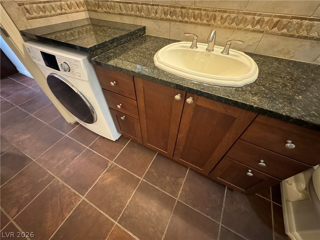 Photo 10 of 28, 2455 W Serene Avenue #609