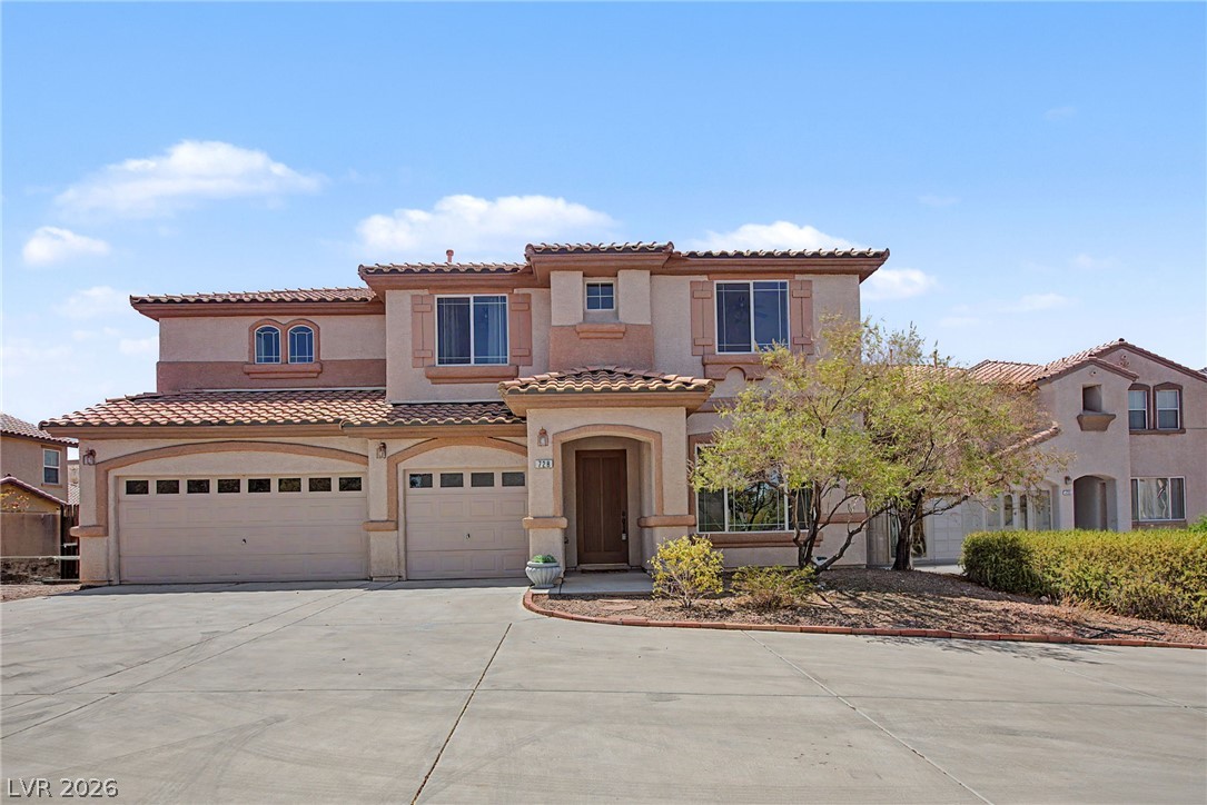 728 Blue Crystal Creek Road, Henderson