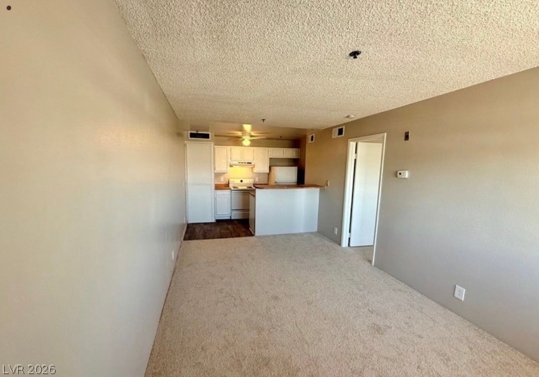 Photo 3 of 1381 E University Avenue #310