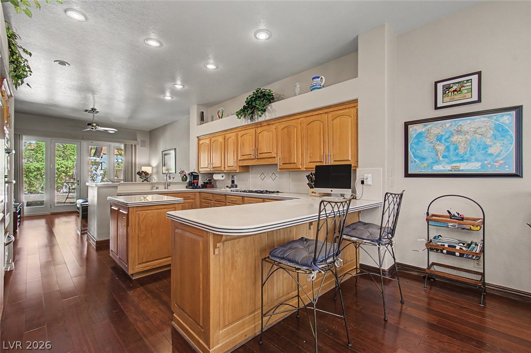 Photo 9 of 32, 8131 Castle Pines Avenue