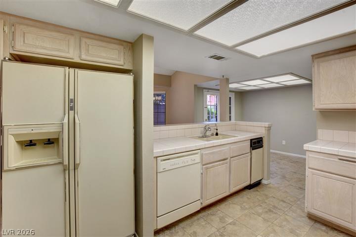 Photo 14 of 43, 602 CERVANTES Drive