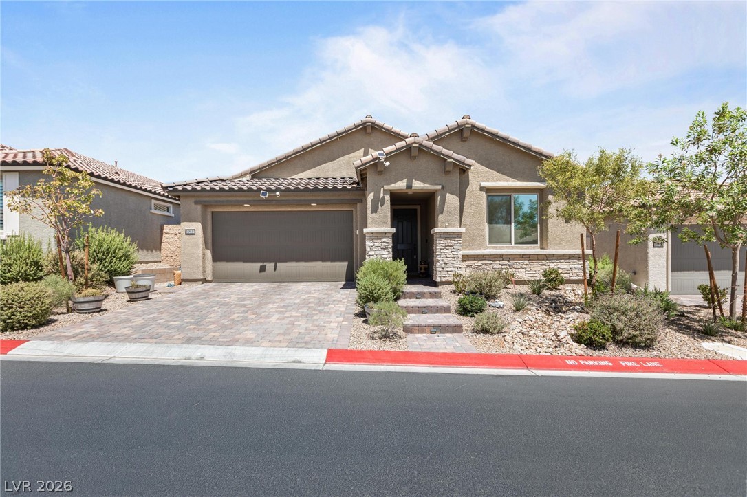 10934 Delparke Valley Avenue, Las Vegas 89166
