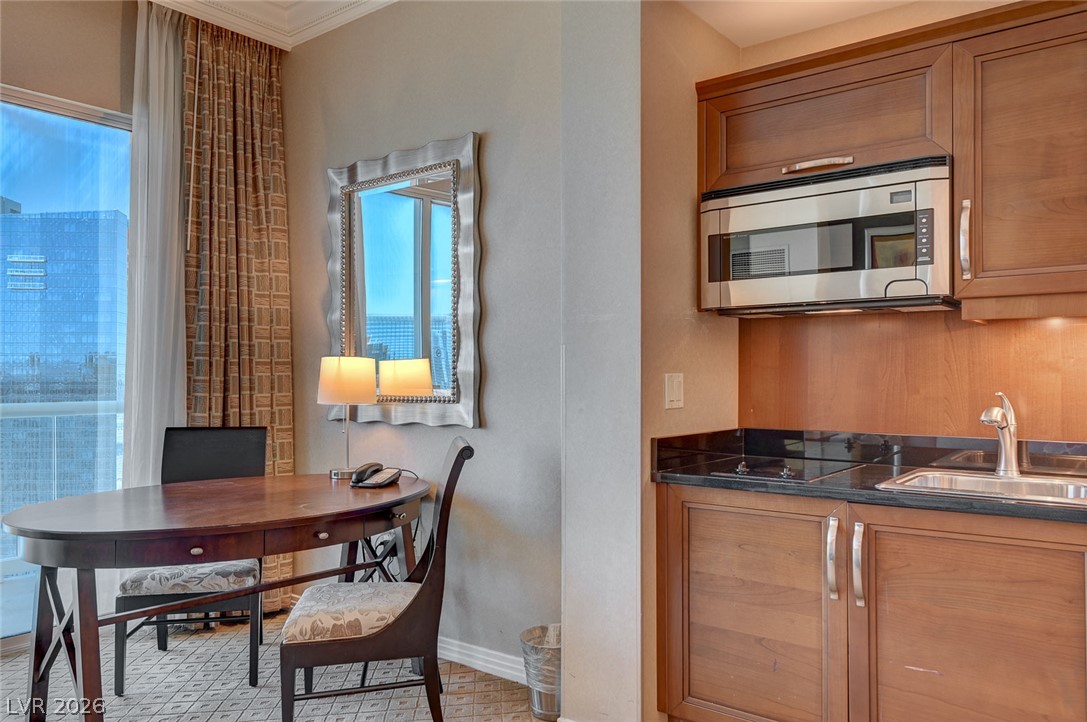 Photo 10 of 42, 135 E Harmon Avenue #3605