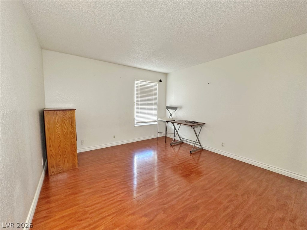 Photo 14 of 15, 2205 Sun Avenue #C