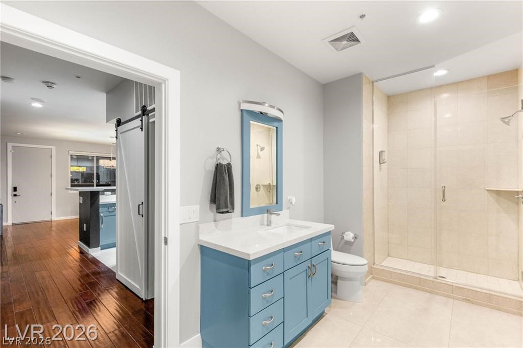 Photo 11 of 42, 4545 Dean Martin Drive #101