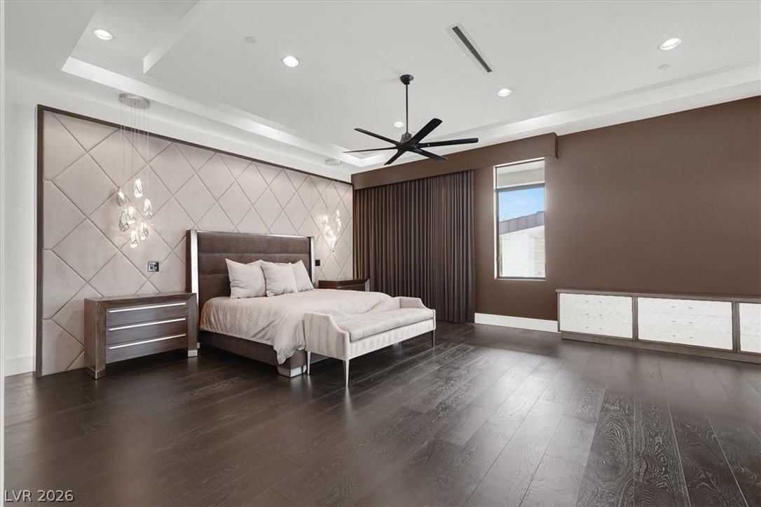 Photo 32 of 49, 20 Pebble Hills Court