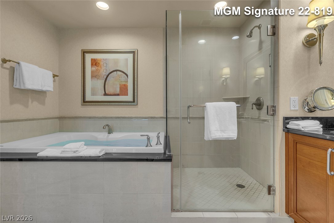 Photo 41 of 49, 125 E Harmon Avenue #2219
