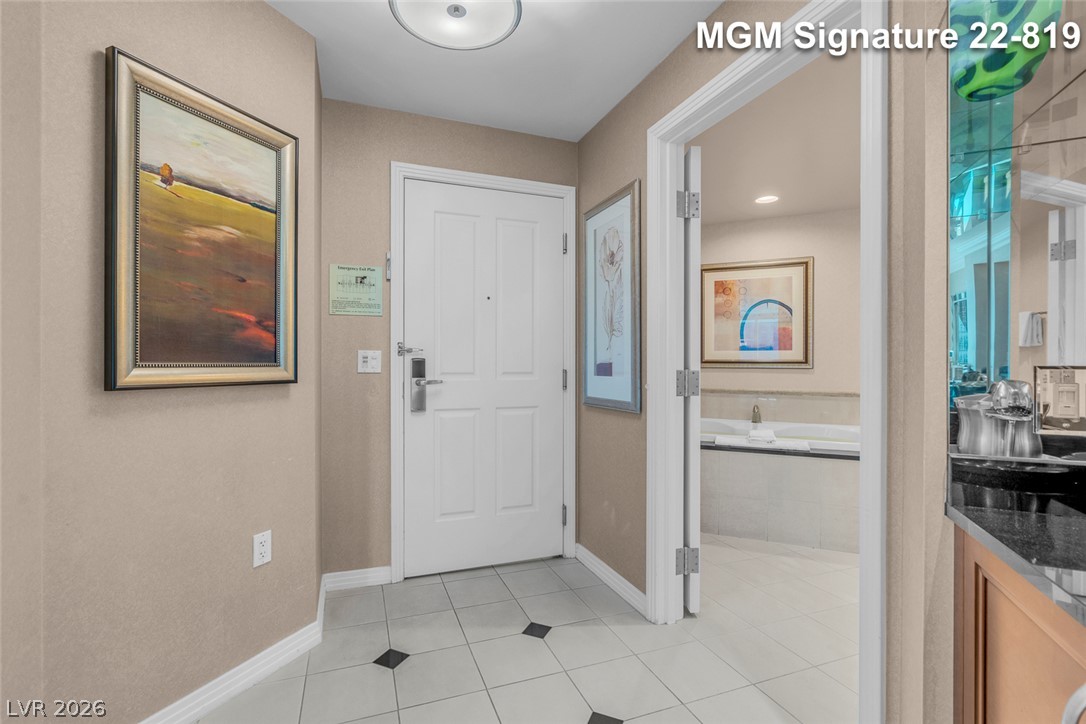 Photo 32 of 49, 125 E Harmon Avenue #2219