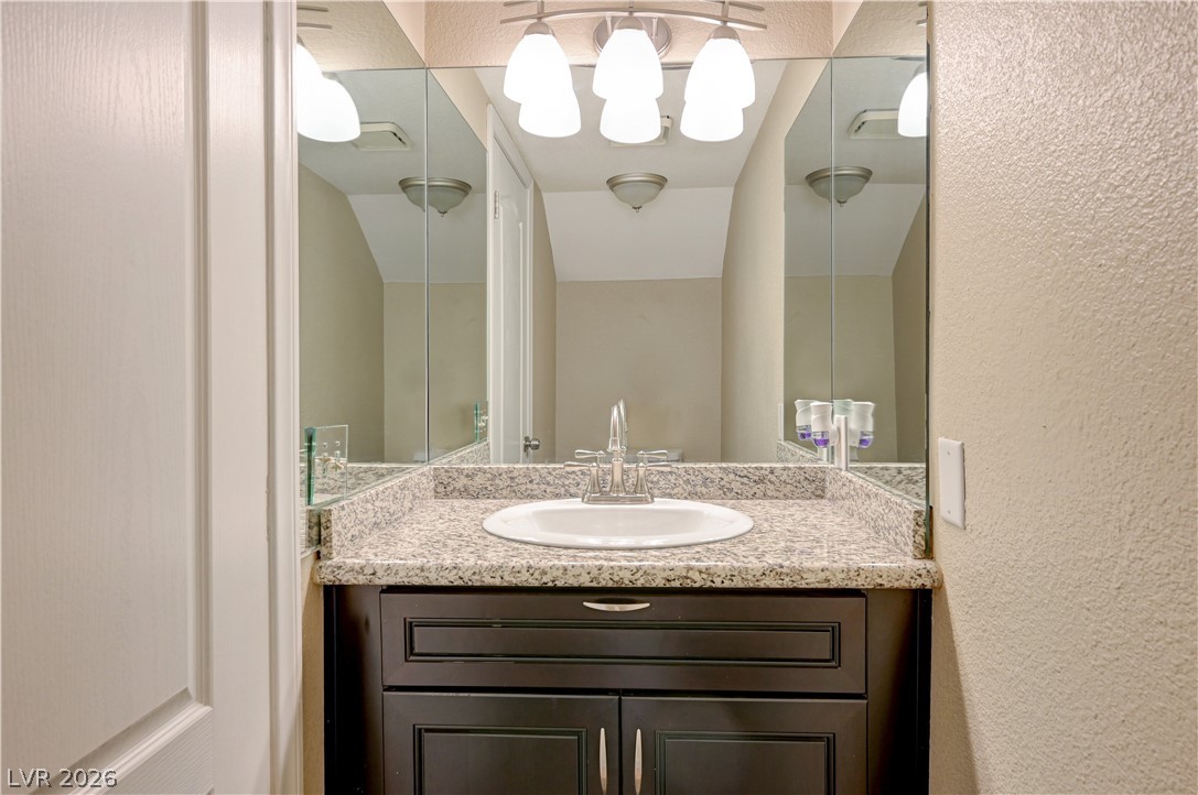 Photo 6 of 36, 2080 Karen Avenue #20