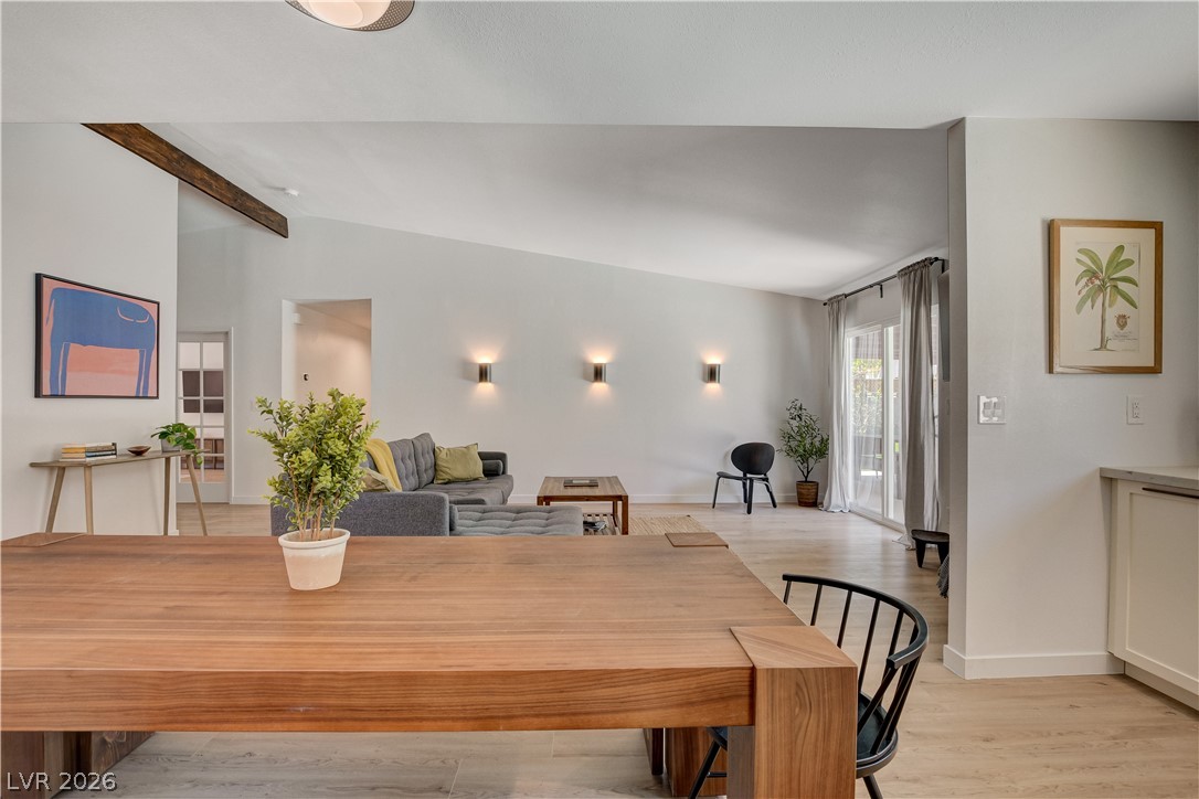 Photo 12 of 36, 4339 Murillo Street