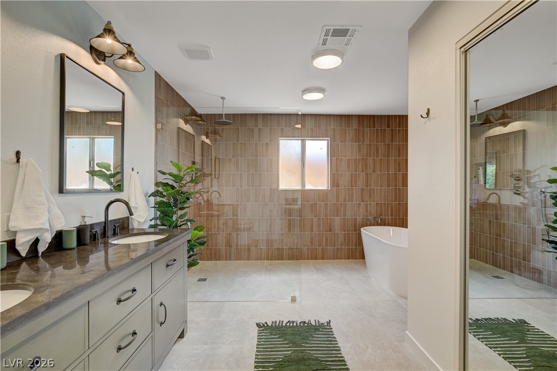 Photo 19 of 36, 4339 Murillo Street