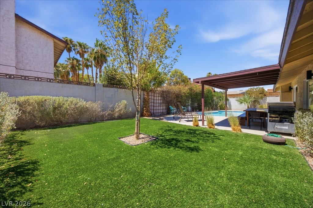 Photo 34 of 36, 4339 Murillo Street