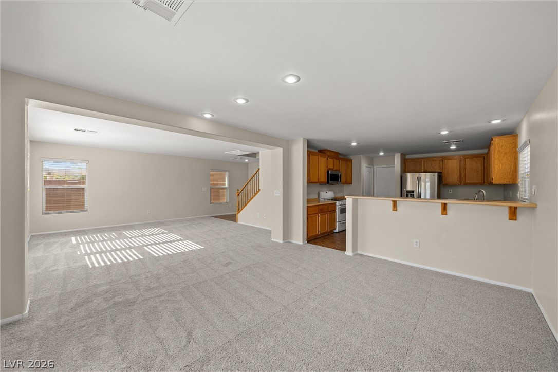 Photo 8 of 36, 6512 Chatterer Street