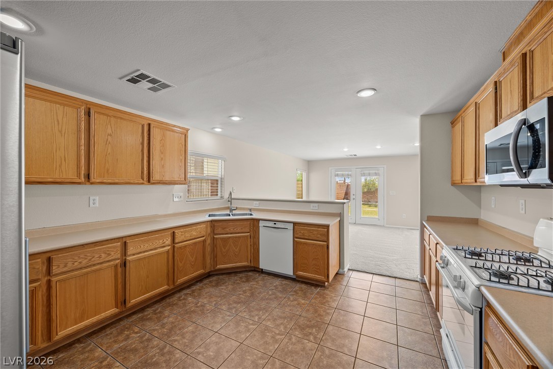 Photo 13 of 36, 6512 Chatterer Street