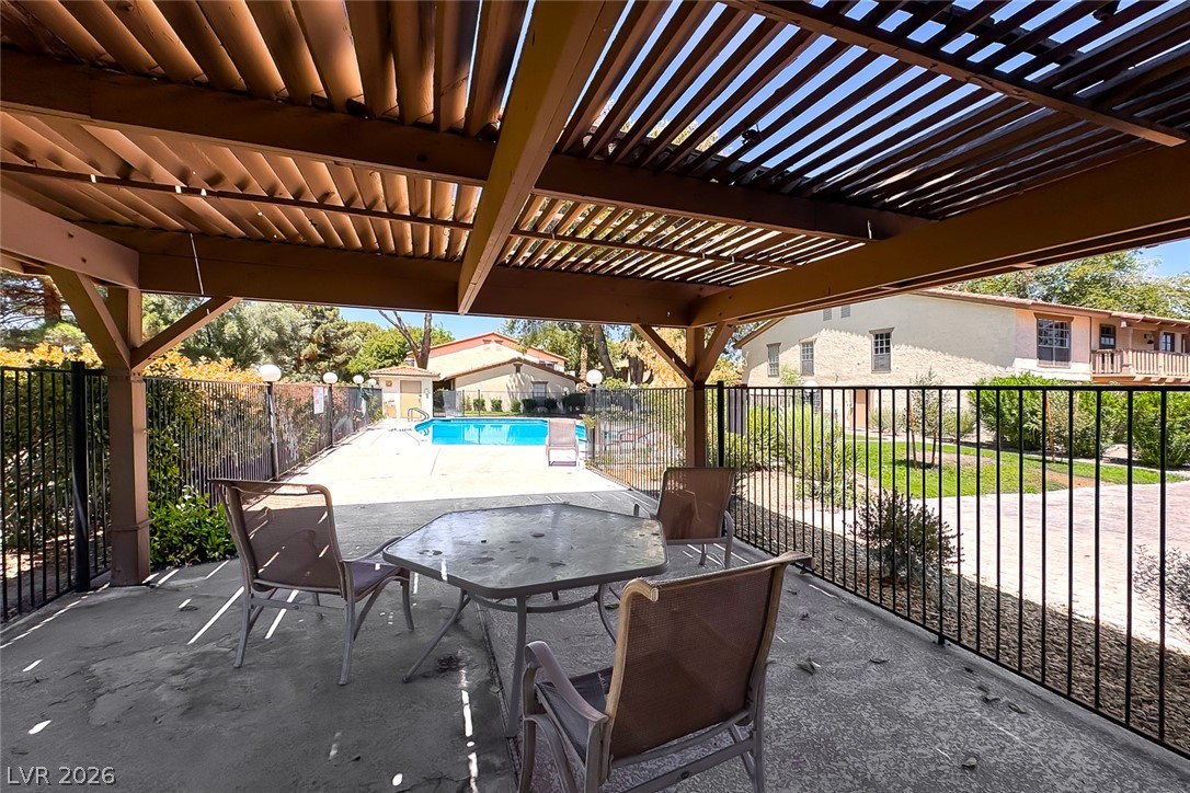 Photo 27 of 35, 3173 Pinehurst Drive #C