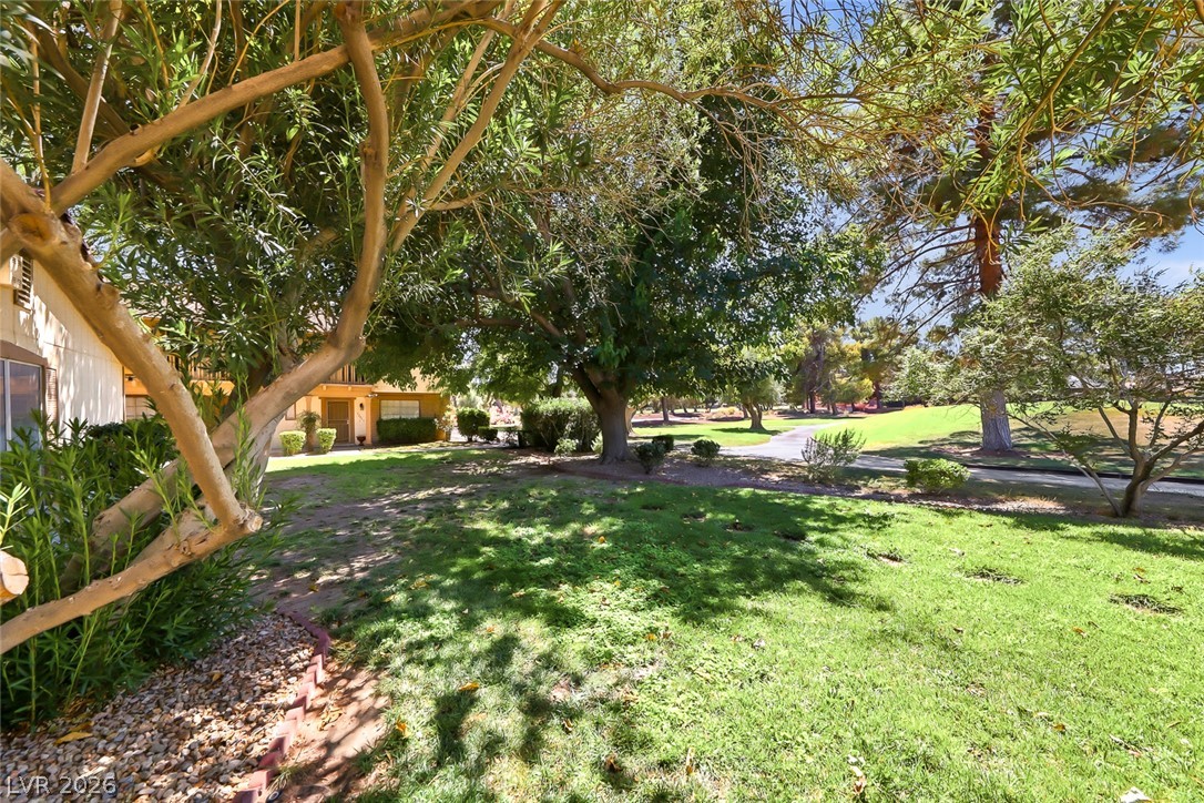 Photo 29 of 35, 3173 Pinehurst Drive #C