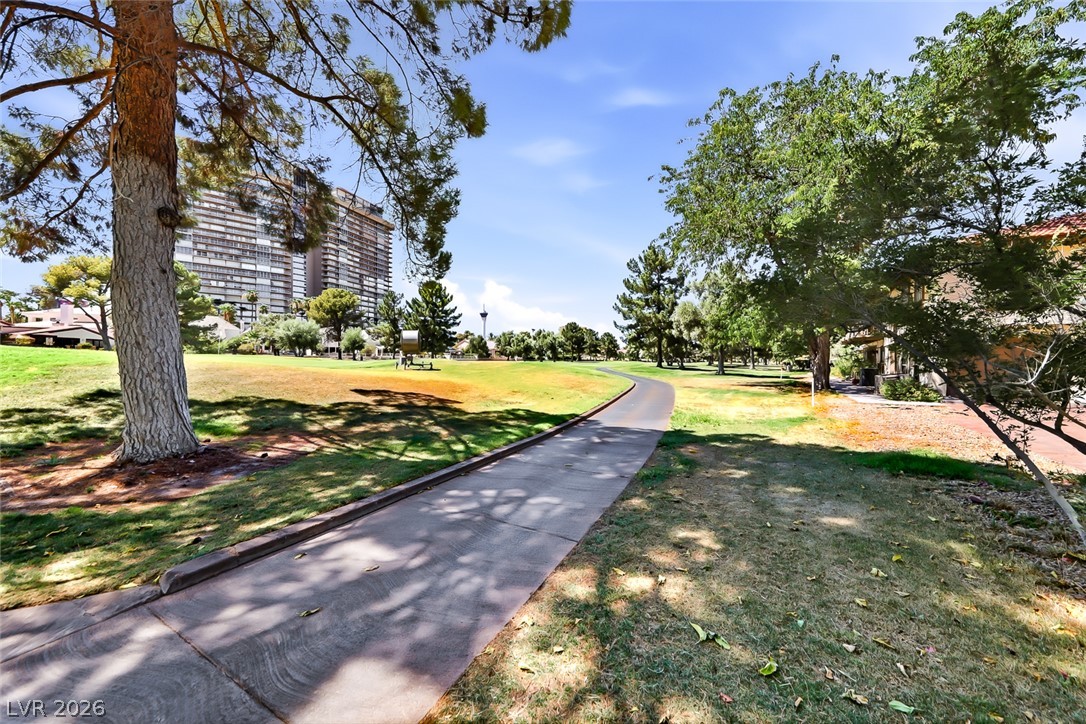 Photo 30 of 35, 3173 Pinehurst Drive #C