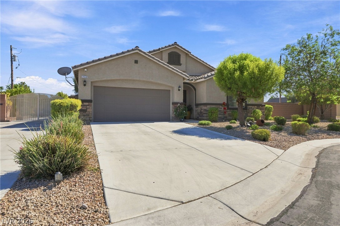 2668 Dorshester Heights Court, Las Vegas 89108