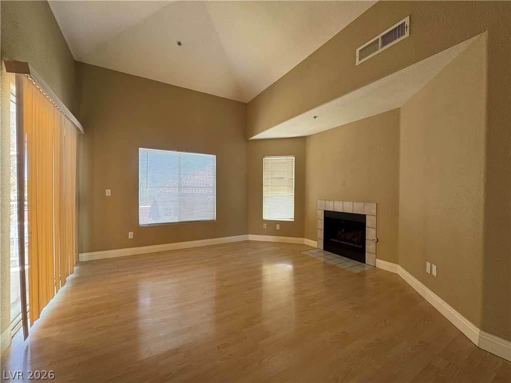 Photo 6 of 13, 5000 Red Rock Street #311