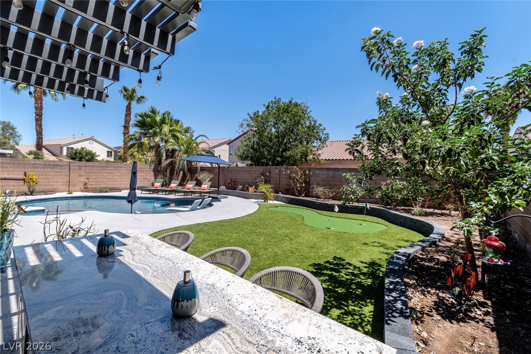 Photo 8 of 33, 9048 Dolomite Court