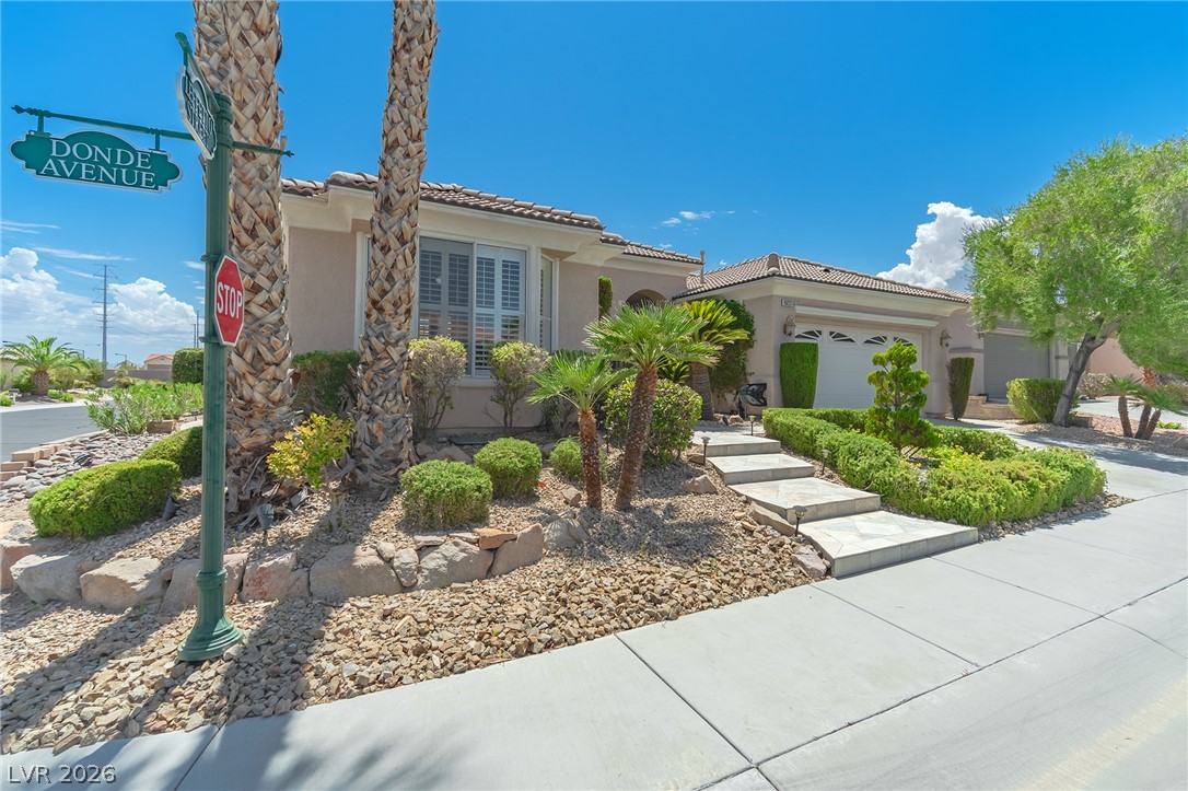 Photo 4 of 10227 Donde Avenue