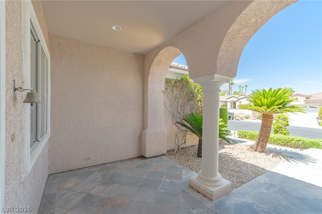 Photo 5 of 10227 Donde Avenue