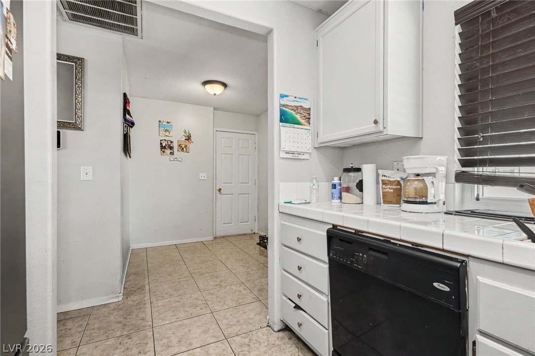 Photo 7 of 24, 5534 Indigo Hills Street