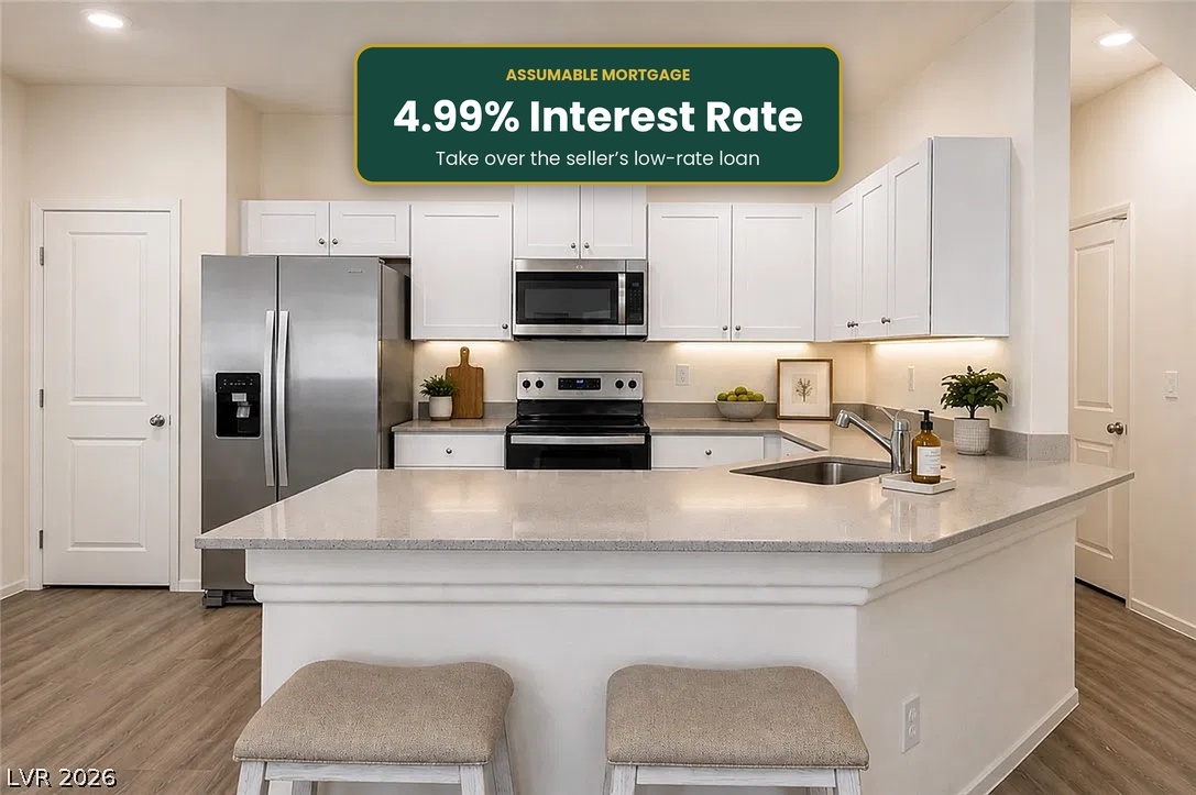 7915 Aurora Sky Street #2, North Las Vegas 89084