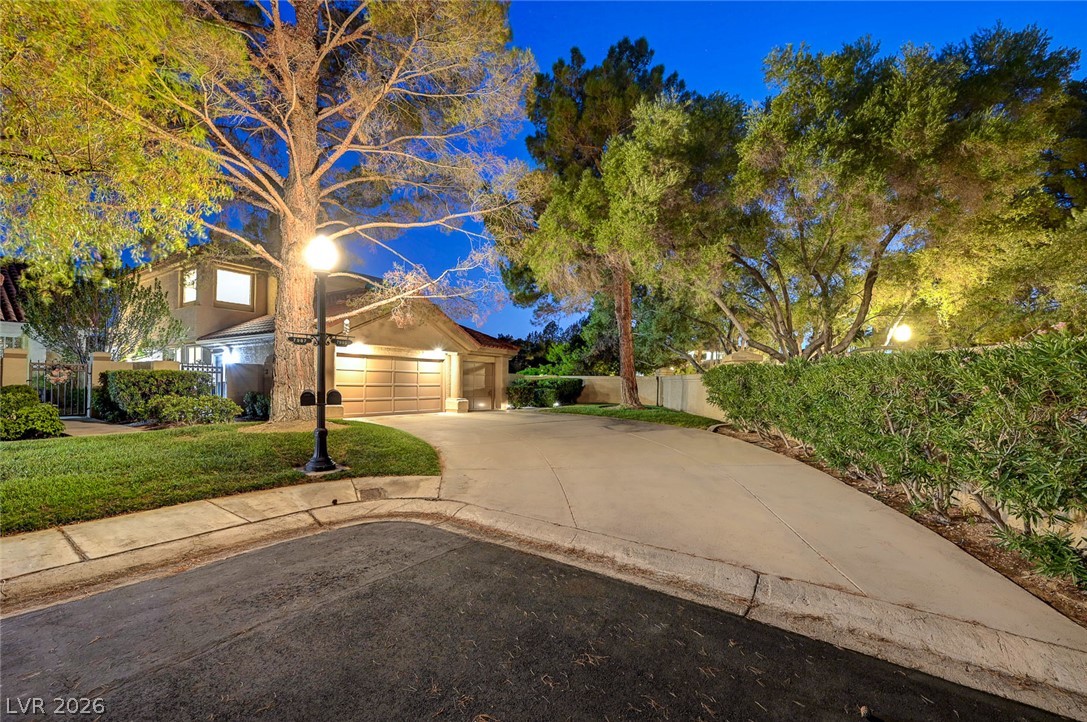 7995 Rio Rico Drive, Las Vegas 89113
