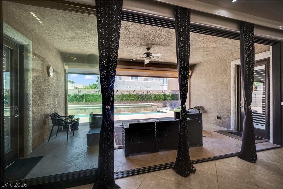 Photo 4 of 10846 Marandola Street