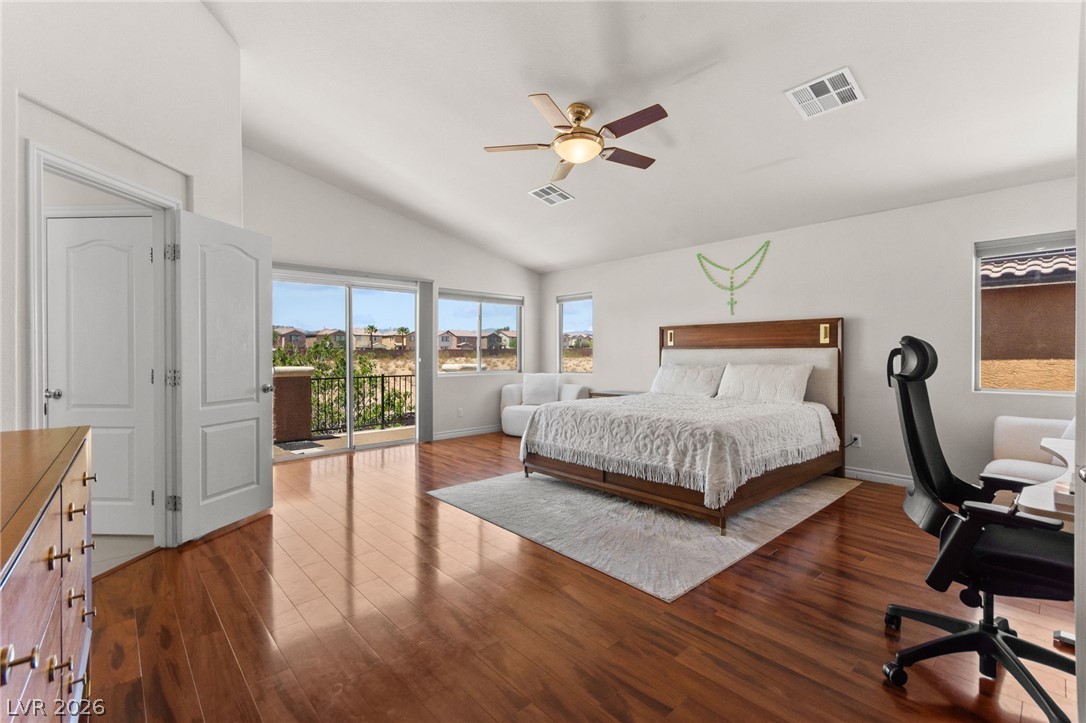 Photo 4 of 10391 Montes Vascos Drive