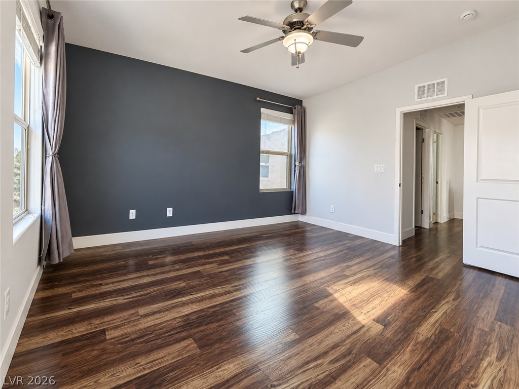 Photo 6 of 28, 10228 Yarmouth Sea Court