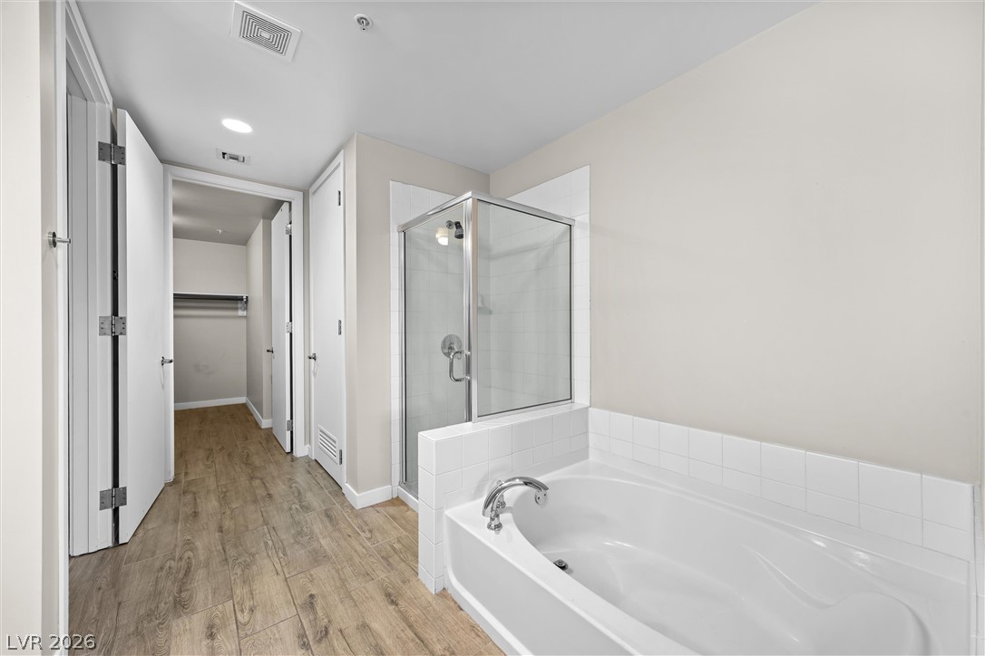 Photo 11 of 36, 353 E Bonneville Avenue #457