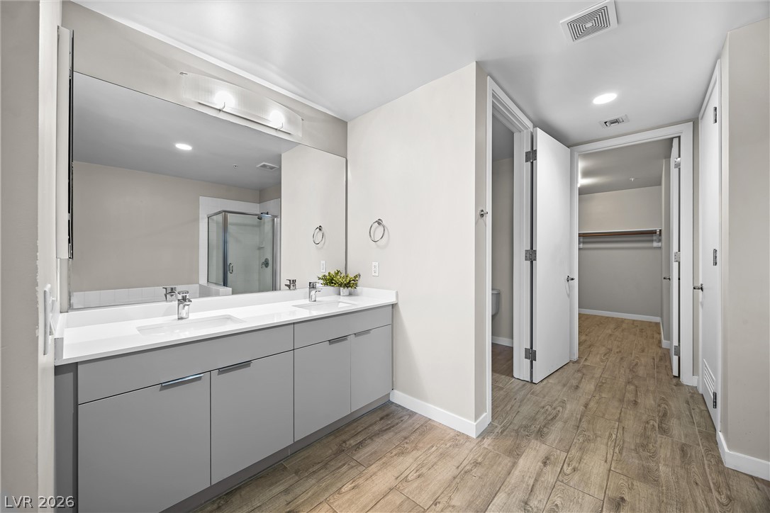 Photo 12 of 36, 353 E Bonneville Avenue #457