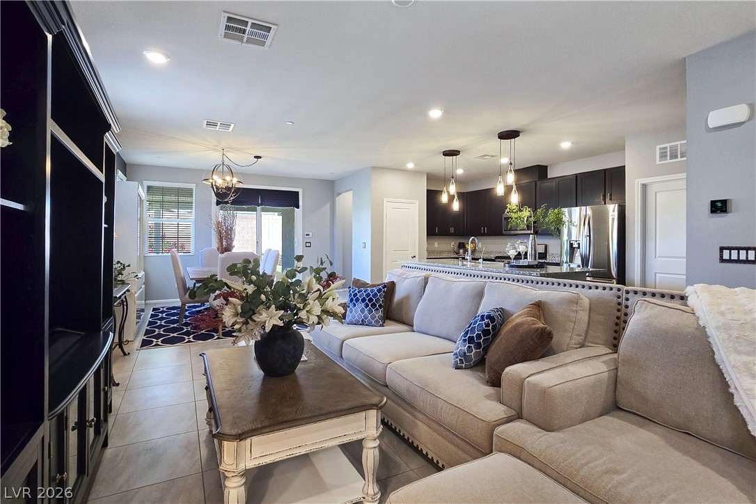 Photo 9 of 51, 3210 Casalotti Avenue