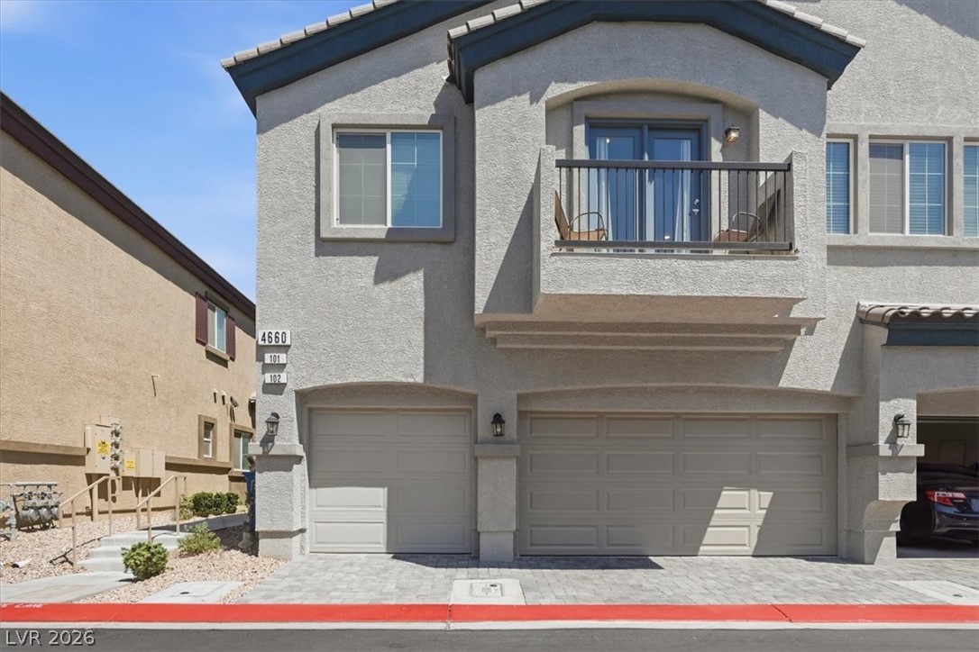 Photo 9 of 26, 4660 Moonbow Avenue #101