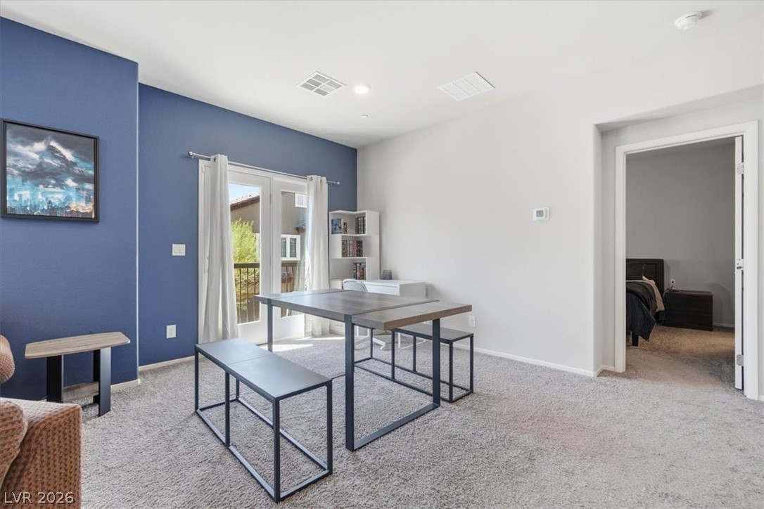 Photo 13 of 26, 4660 Moonbow Avenue #101