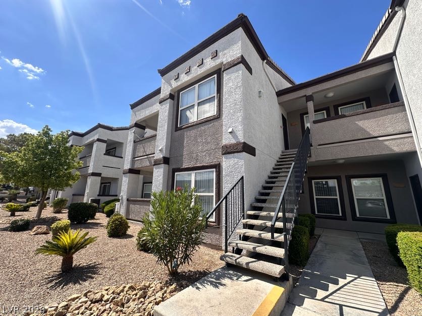 7255 W Sunset Road #1027, Las Vegas 89113