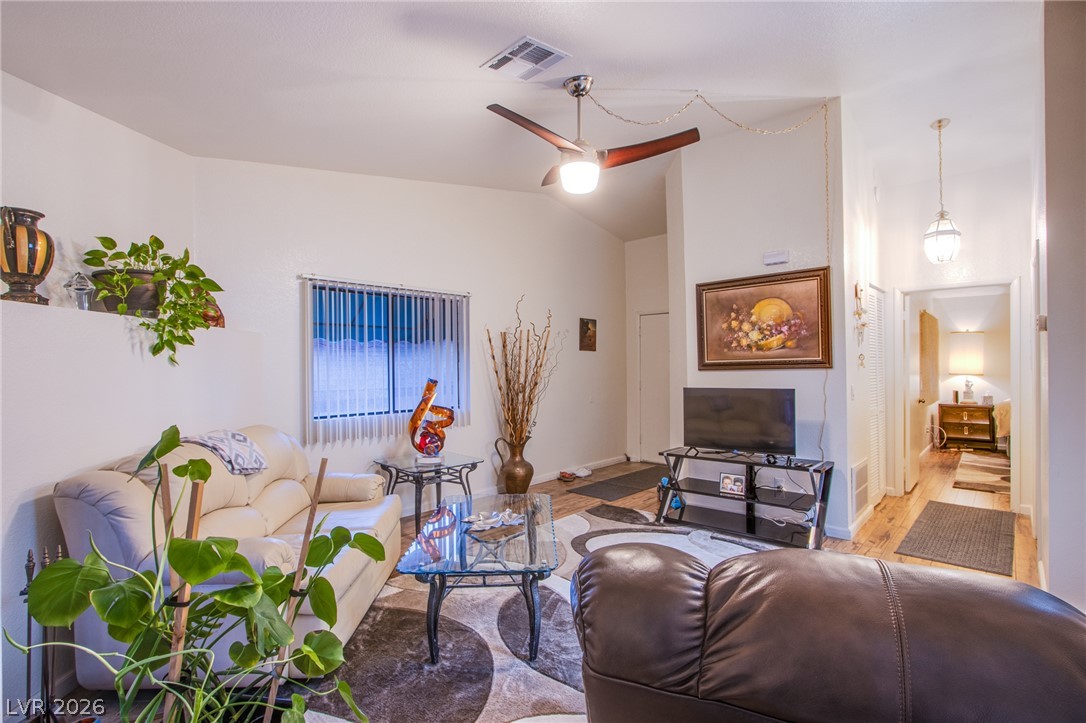 Photo 6 of 23, 2225 Pine Breeze Lane #206