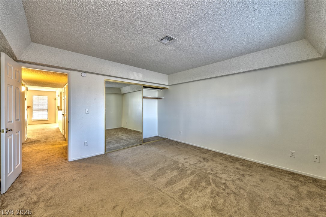 Photo 9 of 15, 1751 E Reno Avenue #122