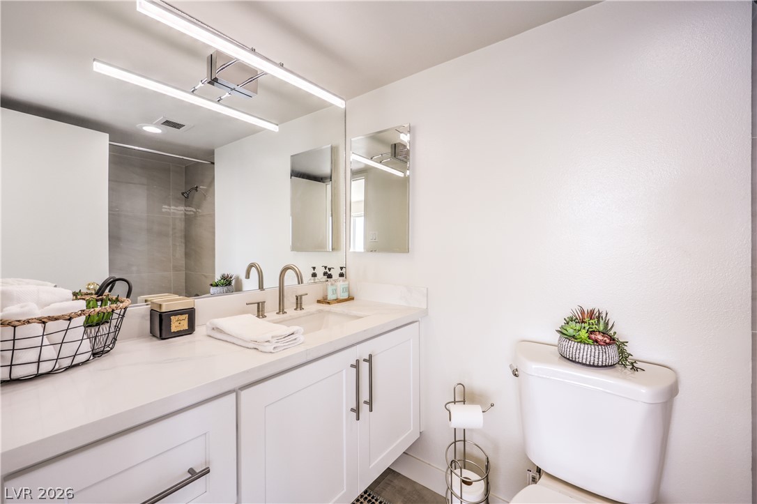 Photo 23 of 46, 3111 Bel Air Drive #14B