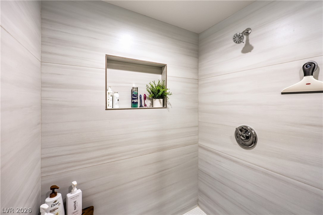 Photo 30 of 46, 3111 Bel Air Drive #14B