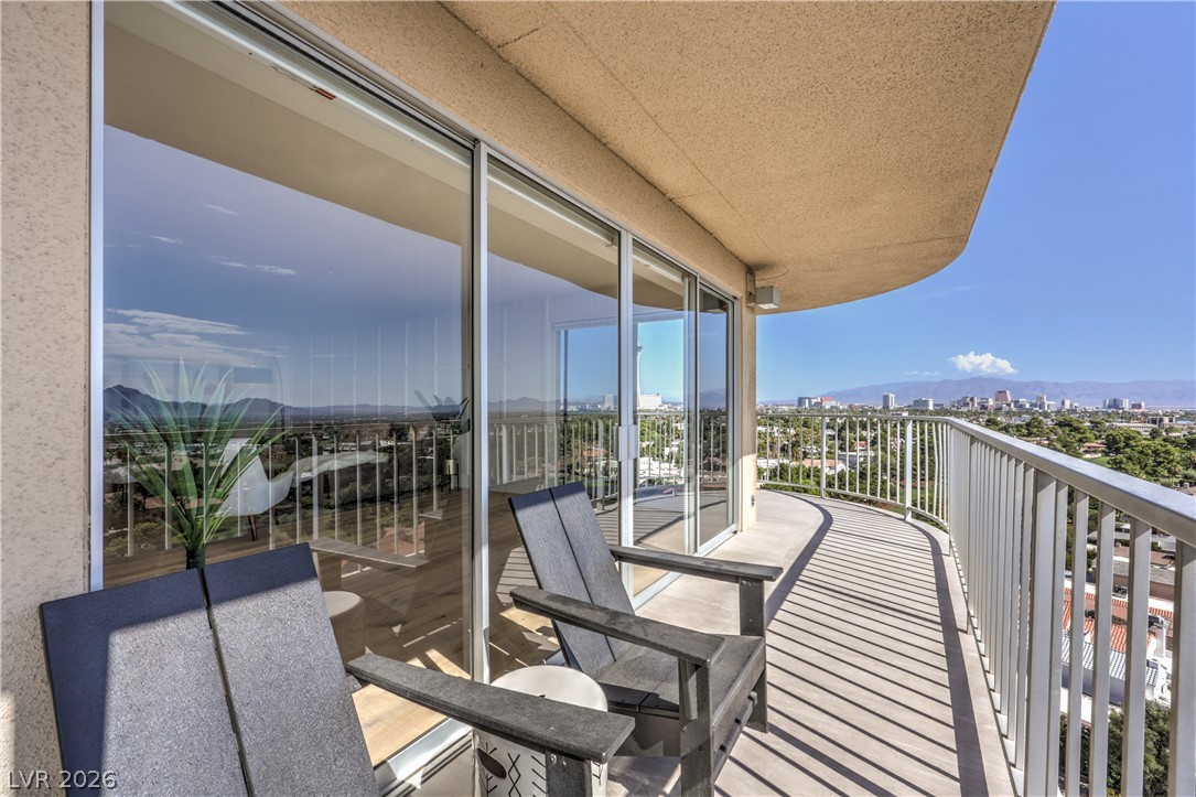 Photo 31 of 46, 3111 Bel Air Drive #14B