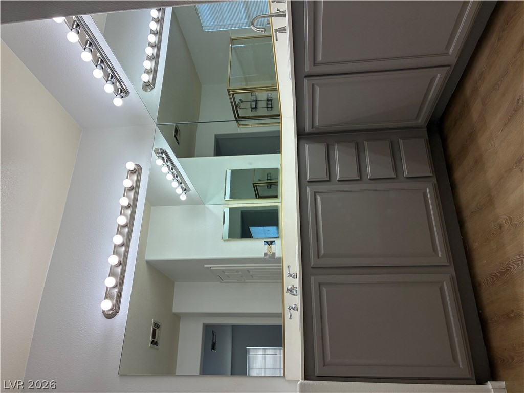 Photo 3 of 4432 Mount Penteli Avenue