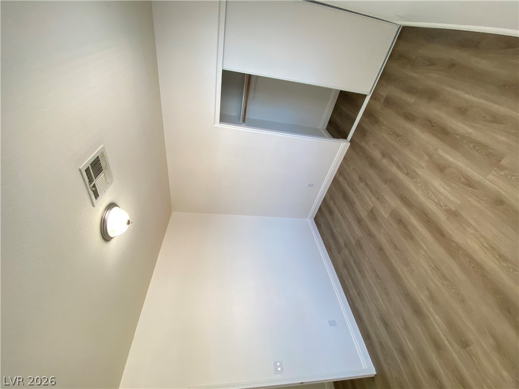 Photo 23 of 33, 4432 Mount Penteli Avenue