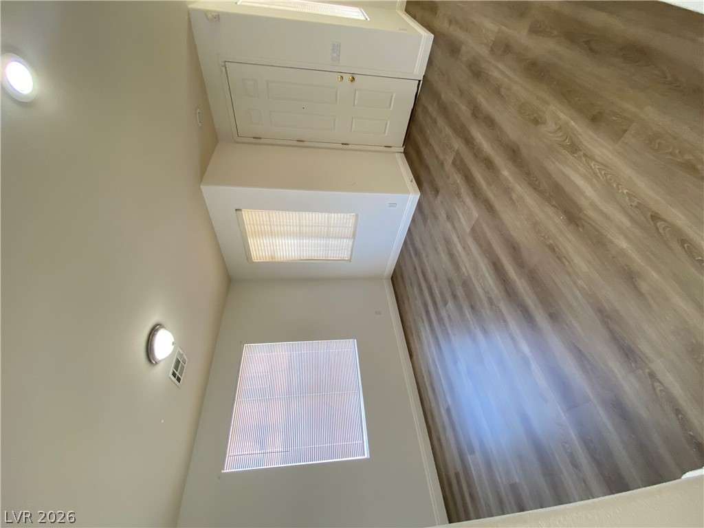 Photo 10 of 33, 4432 Mount Penteli Avenue