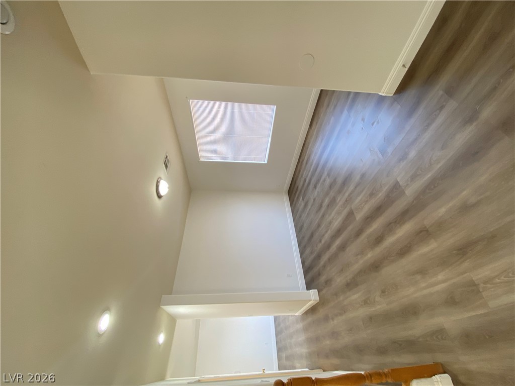 Photo 11 of 33, 4432 Mount Penteli Avenue