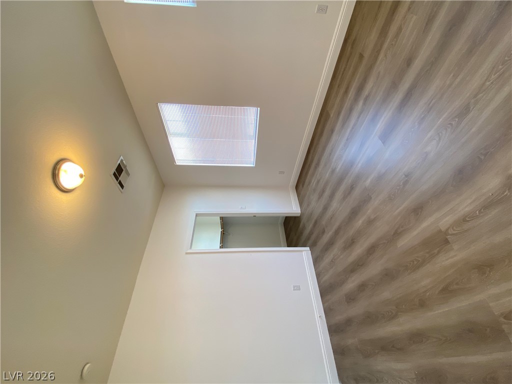Photo 16 of 33, 4432 Mount Penteli Avenue