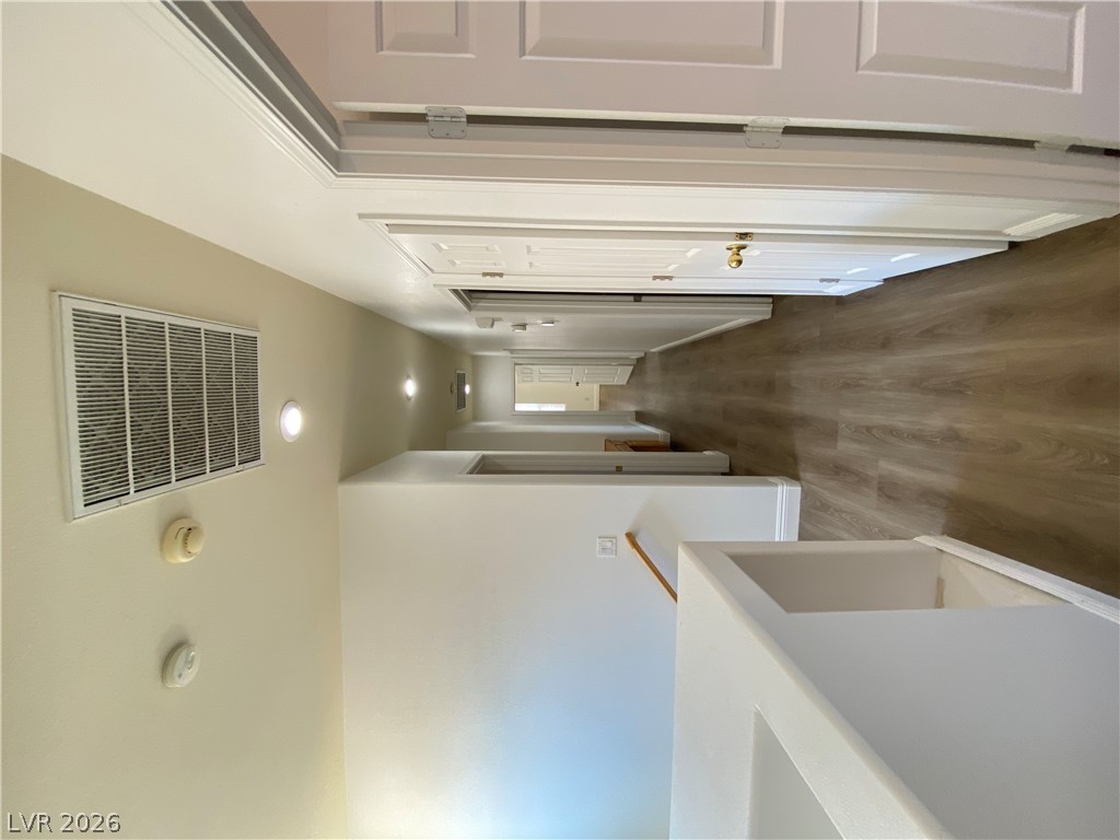 Photo 20 of 33, 4432 Mount Penteli Avenue