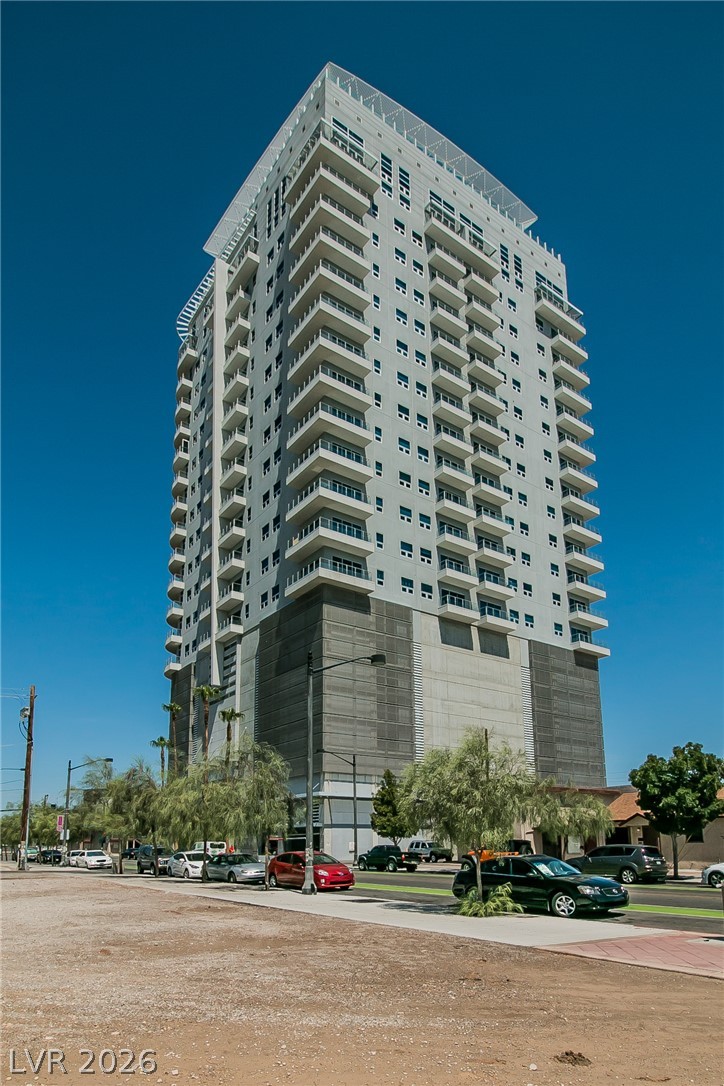 Photo 37 of 37, 200 HOOVER Avenue #1802
